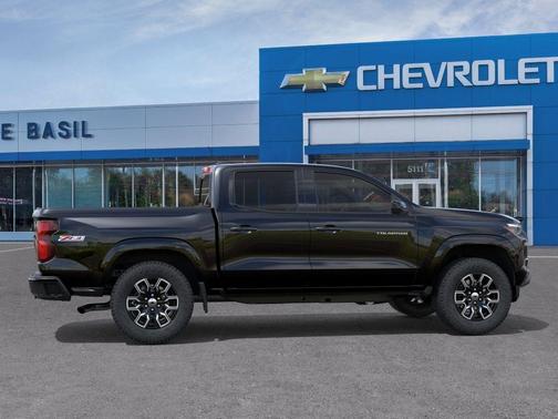 Black 2026 Chevrolet Colorado Z71