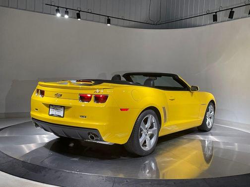 Rally Yellow 2011 Chevrolet Camaro 2LT