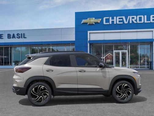 White Sand 2026 Chevrolet Trailblazer RS