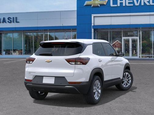 Summit White 2026 Chevrolet Trailblazer LS