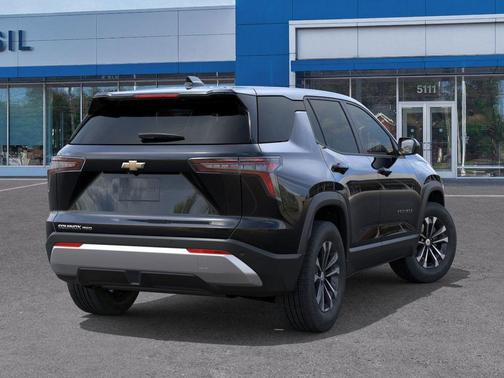 Mosaic Black Metallic 2026 Chevrolet Equinox LT