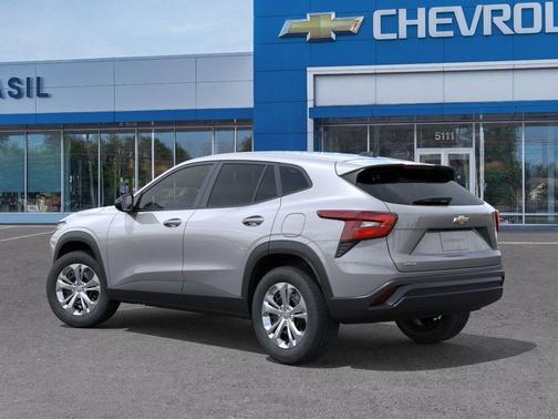 Sterling Gray Metallic 2026 Chevrolet Trax LS