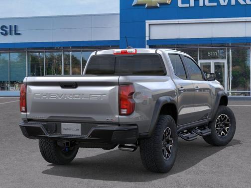 Sterling Gray Metallic 2026 Chevrolet Colorado ZR2