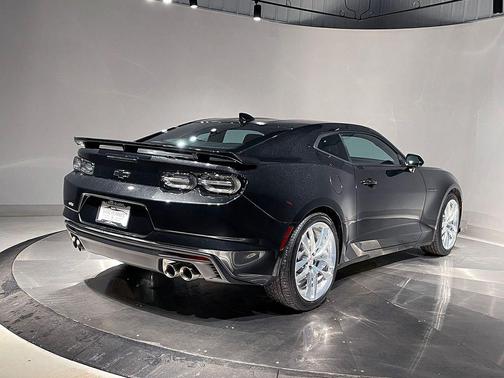 2024 Chevrolet Camaro LT1