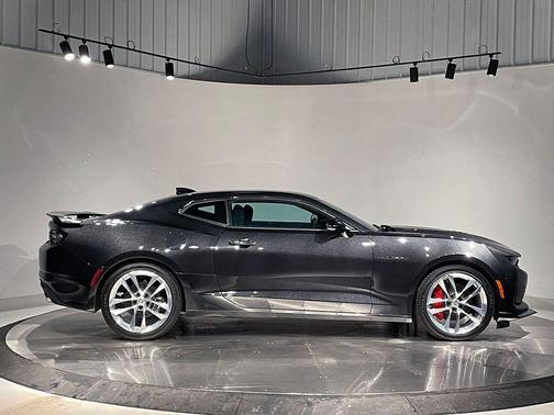 2024 Chevrolet Camaro LT1