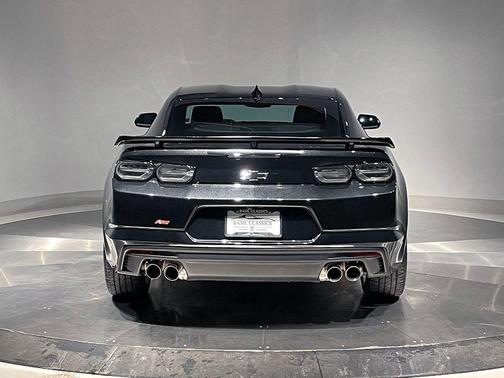 2024 Chevrolet Camaro LT1