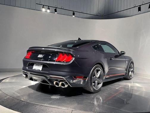 2022 Ford Mustang Mach 1