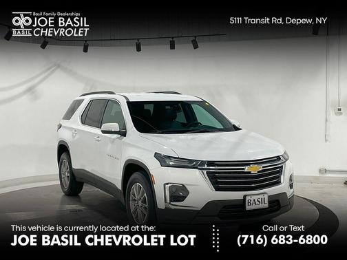 2023 Chevrolet Traverse LT Leather