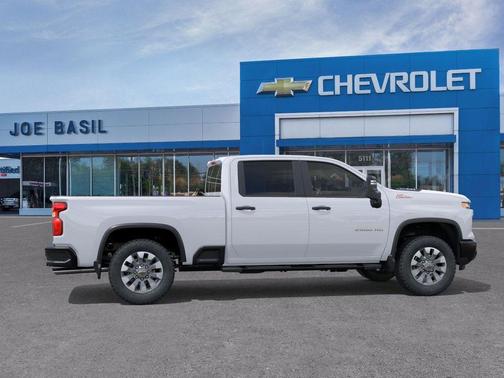 2026 Chevrolet Silverado 2500 Custom