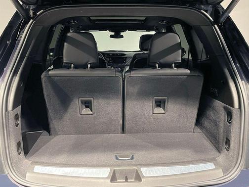 2025 Cadillac XT6 Premium Luxury AWD