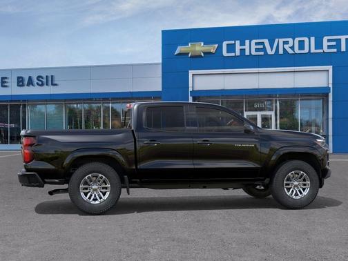 Black 2026 Chevrolet Colorado LT