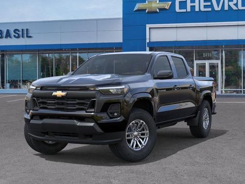 Black 2026 Chevrolet Colorado LT