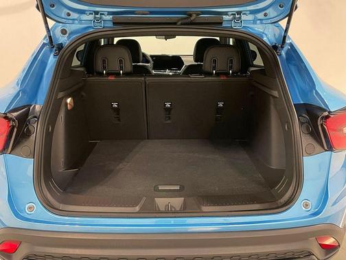 Marina Blue 2025 Chevrolet Trax 2RS