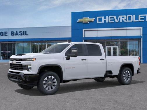 2026 Chevrolet Silverado 2500 Custom
