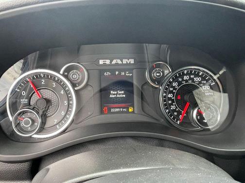 Patriot Blue Pearlcoat 2024 RAM 2500 Big Horn