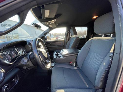 Delmonico Red Pearlcoat 2022 RAM 2500 Tradesman