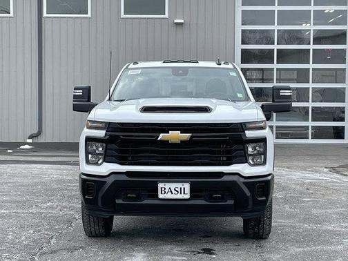 Summit White 2026 Chevrolet Silverado 2500 WT