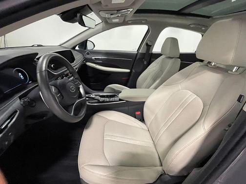 2023 Hyundai SONATA Limited