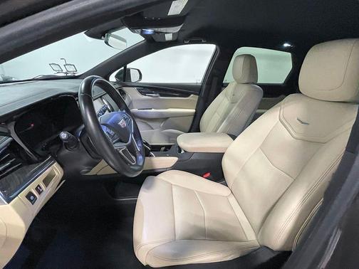 2019 Cadillac XT5 Base