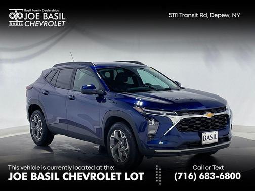 Blue Glow Metallic 2024 Chevrolet Trax LT