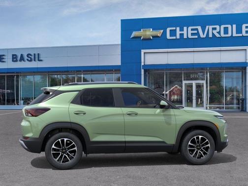 Green 2026 Chevrolet Trailblazer LT