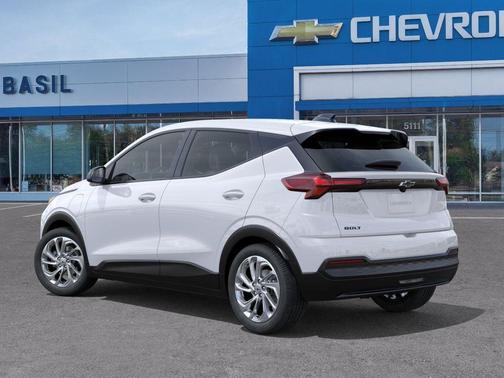 Summit White 2027 Chevrolet Bolt LT