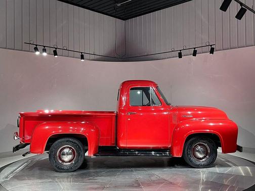 Red 1953 Ford F100