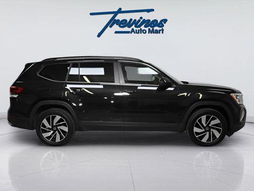2024 Volkswagen Atlas 2.0T SE w/Technology 4MOTION