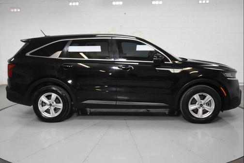 2021 Kia Sorento LX