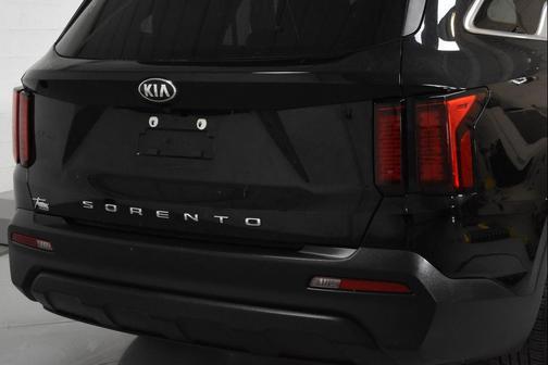 2021 Kia Sorento LX