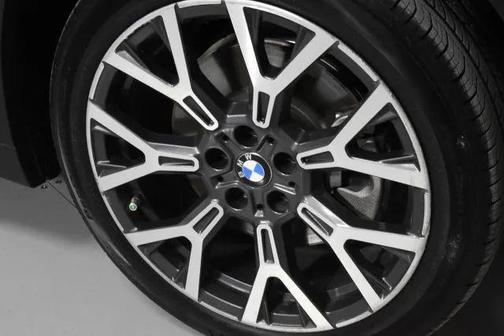 2022 BMW X1 sDrive28i