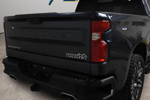 2022 Chevrolet Silverado 1500 High Country