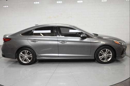 2018 Hyundai SONATA Limited