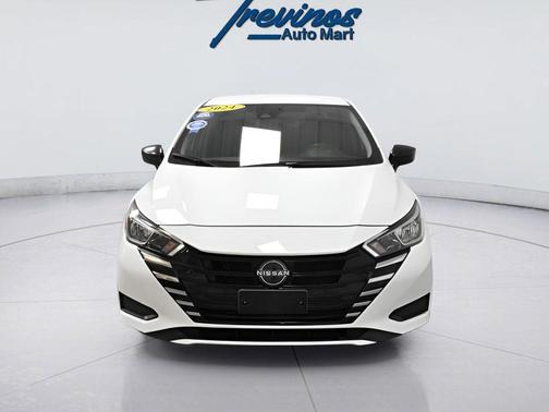 2024 Nissan Versa 1.6 S