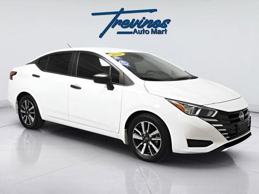 2024 Nissan Versa 1.6 S