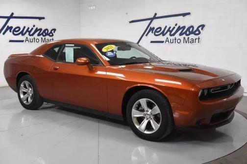 2021 Dodge Challenger SXT