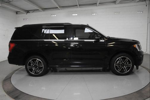 Black Metallic 2021 Ford Expedition Limited
