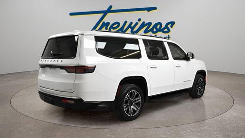 2023 Jeep Wagoneer L Series II 4x2