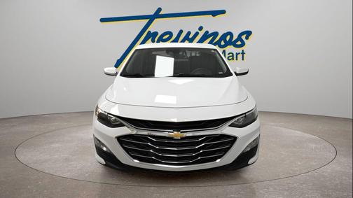 Summit White 2024 Chevrolet Malibu FWD 1LT