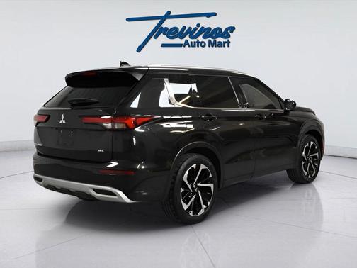 2022 Mitsubishi Outlander SEL 2.5 2WD