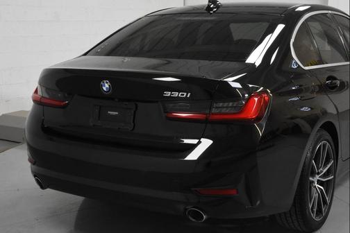 2021 BMW 330 330i