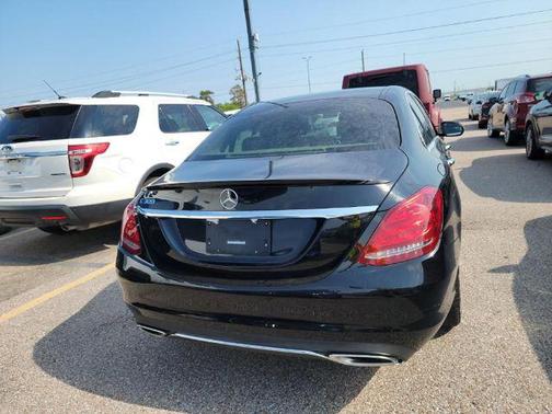 2017 Mercedes-Benz C-Class Luxury