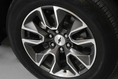 Summit White 2021 Chevrolet Silverado 1500 RST