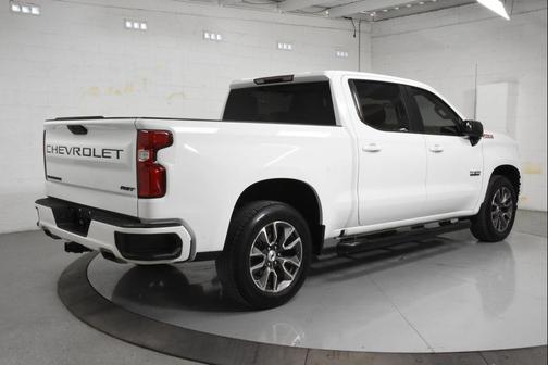 Summit White 2021 Chevrolet Silverado 1500 RST