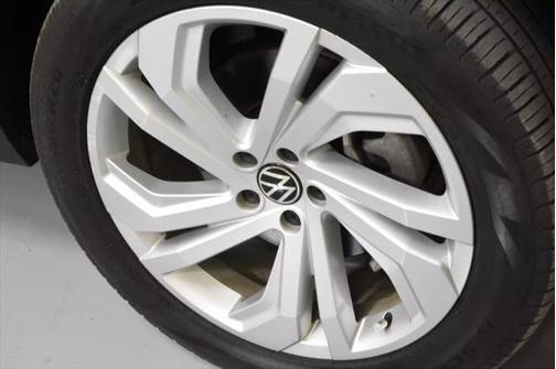 2021 Volkswagen Atlas 3.6L SE w/Technology