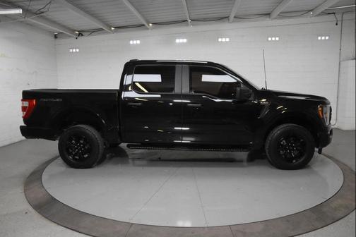 Black Metallic 2023 Ford F-150 XL