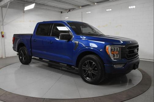 Blue Metallic 2022 Ford F-150 XLT