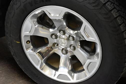 Bright White Clearcoat 2021 RAM 1500 Big Horn/Lone Star