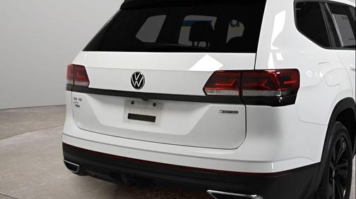 2023 Volkswagen Atlas 3.6L SE w/Technology