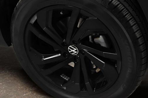 2023 Volkswagen Atlas 3.6L SE w/Technology